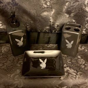 Playboy Bath Set